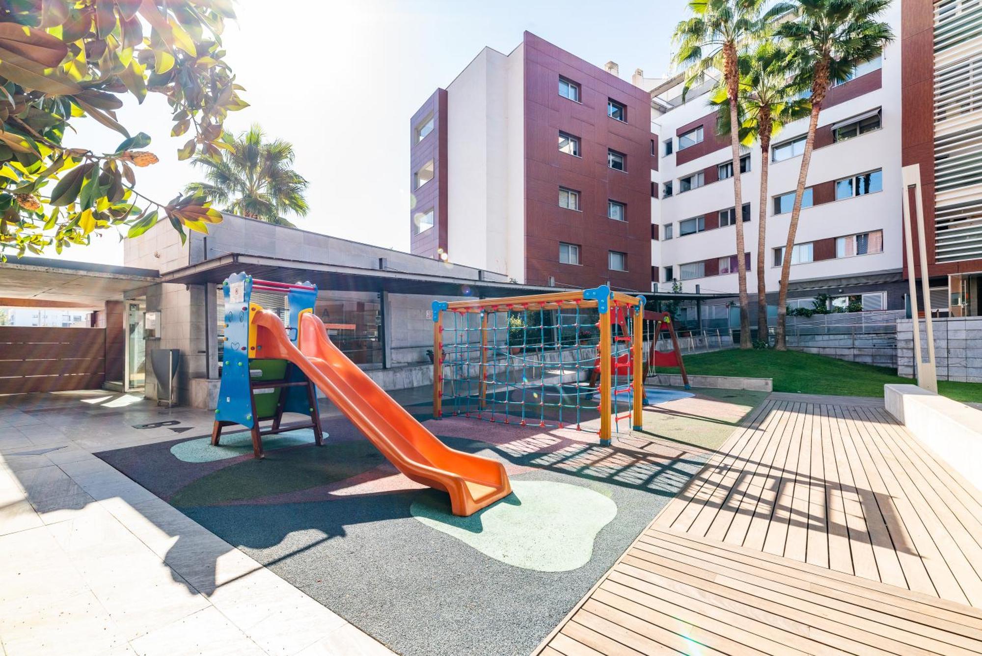 Tuguest Avenida De La Investigacion - Free Parking Apartment กรานาดา ภายนอก รูปภาพ