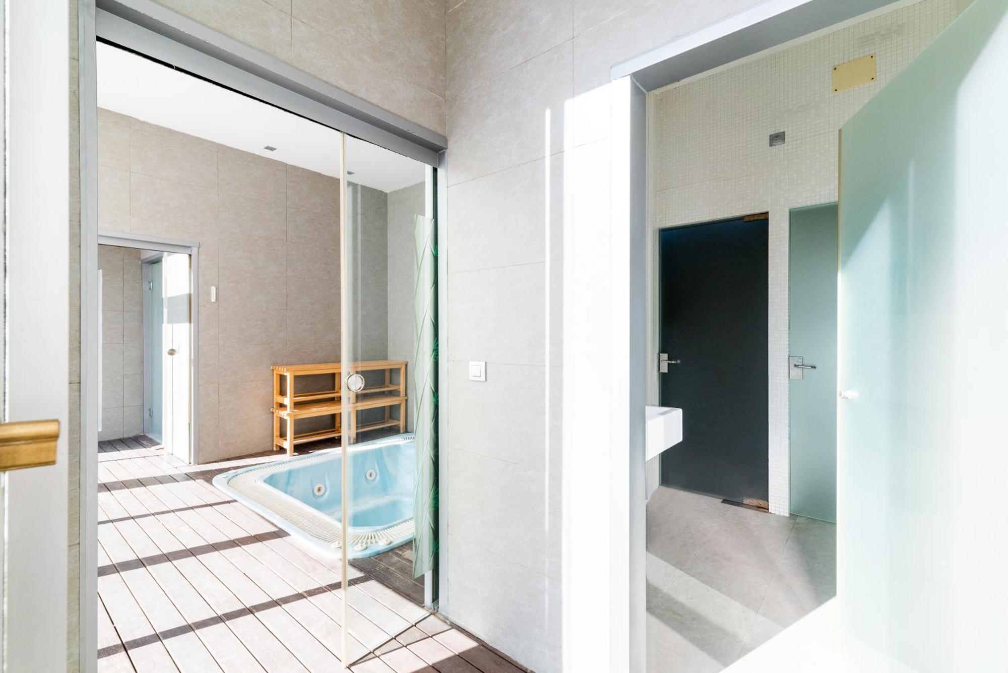 Tuguest Avenida De La Investigacion - Free Parking Apartment กรานาดา ภายนอก รูปภาพ